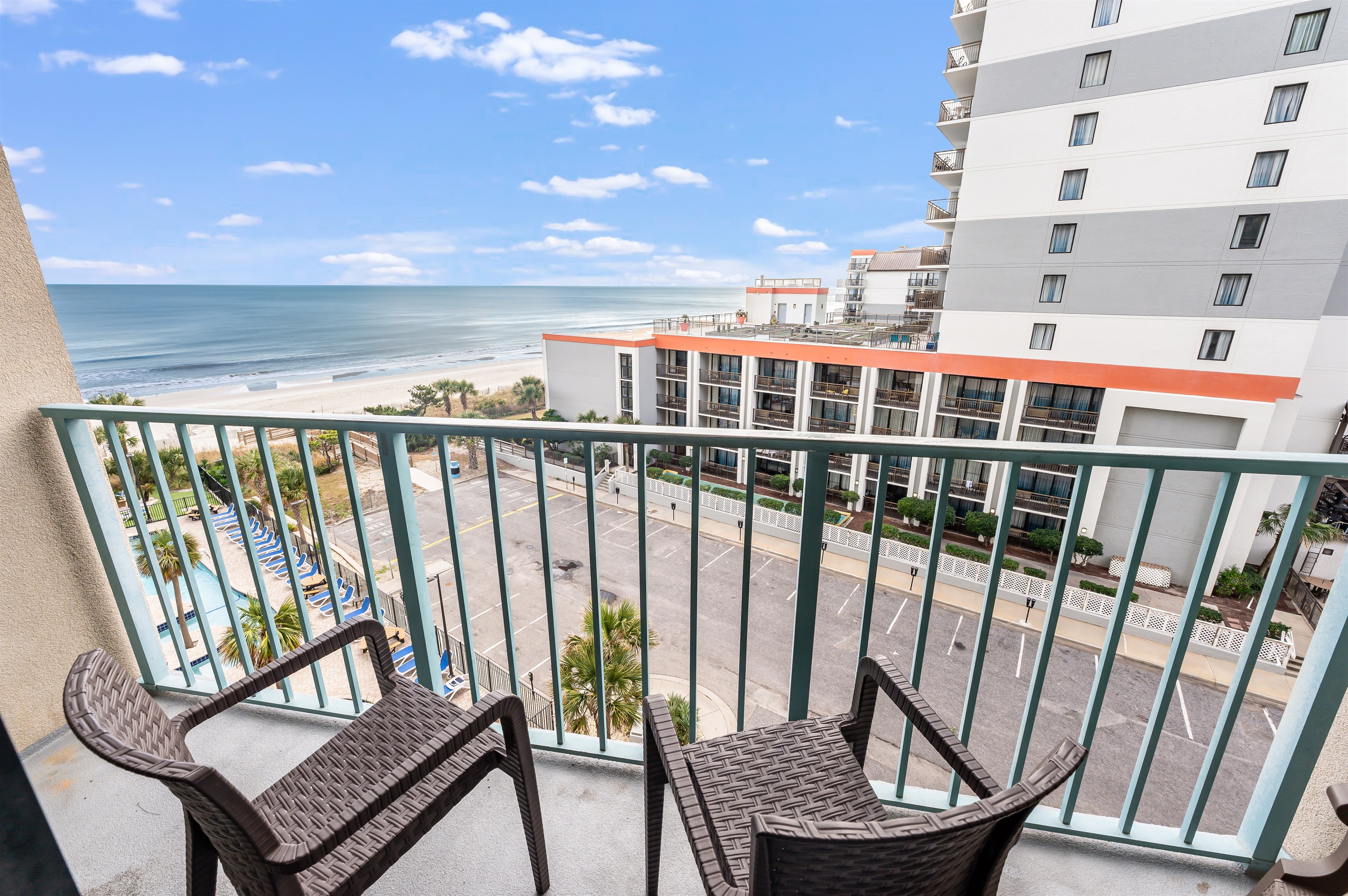 1BR Oceanview @ Sand Dunes Resort, Nice High Floor 6