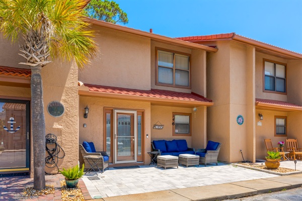 Lagoon Oasis front with patio seating