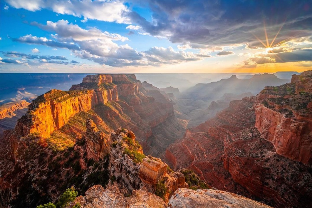 45 min from the South Rim Grand Canyon