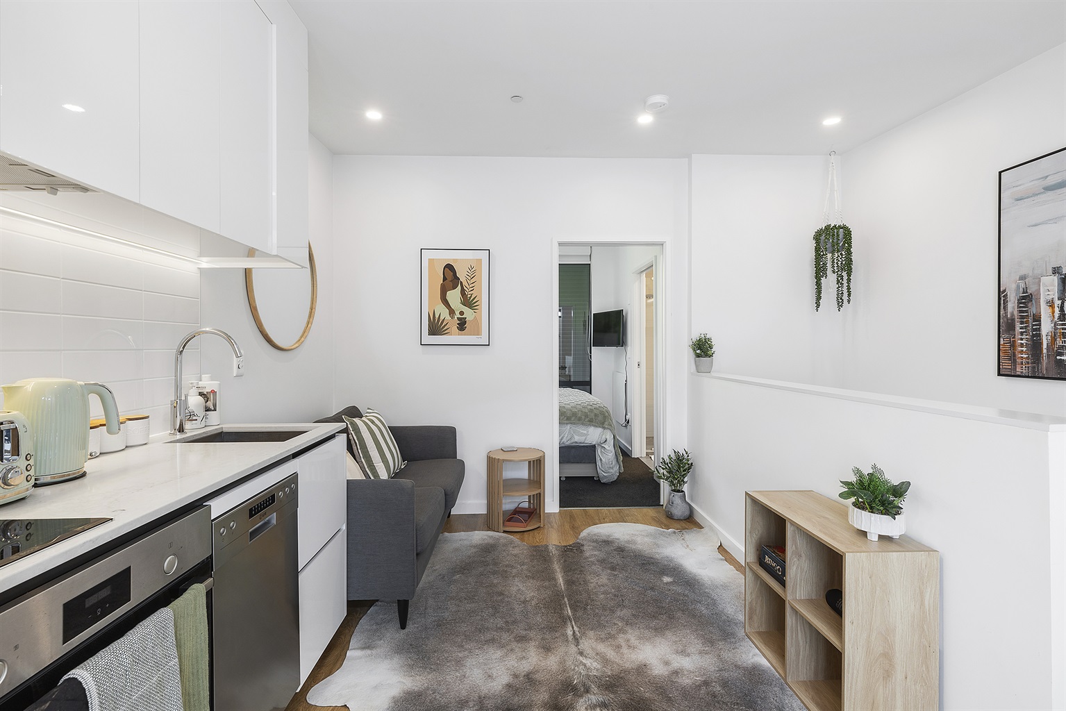 Open Plan Kitchen , Dinning , Sitting