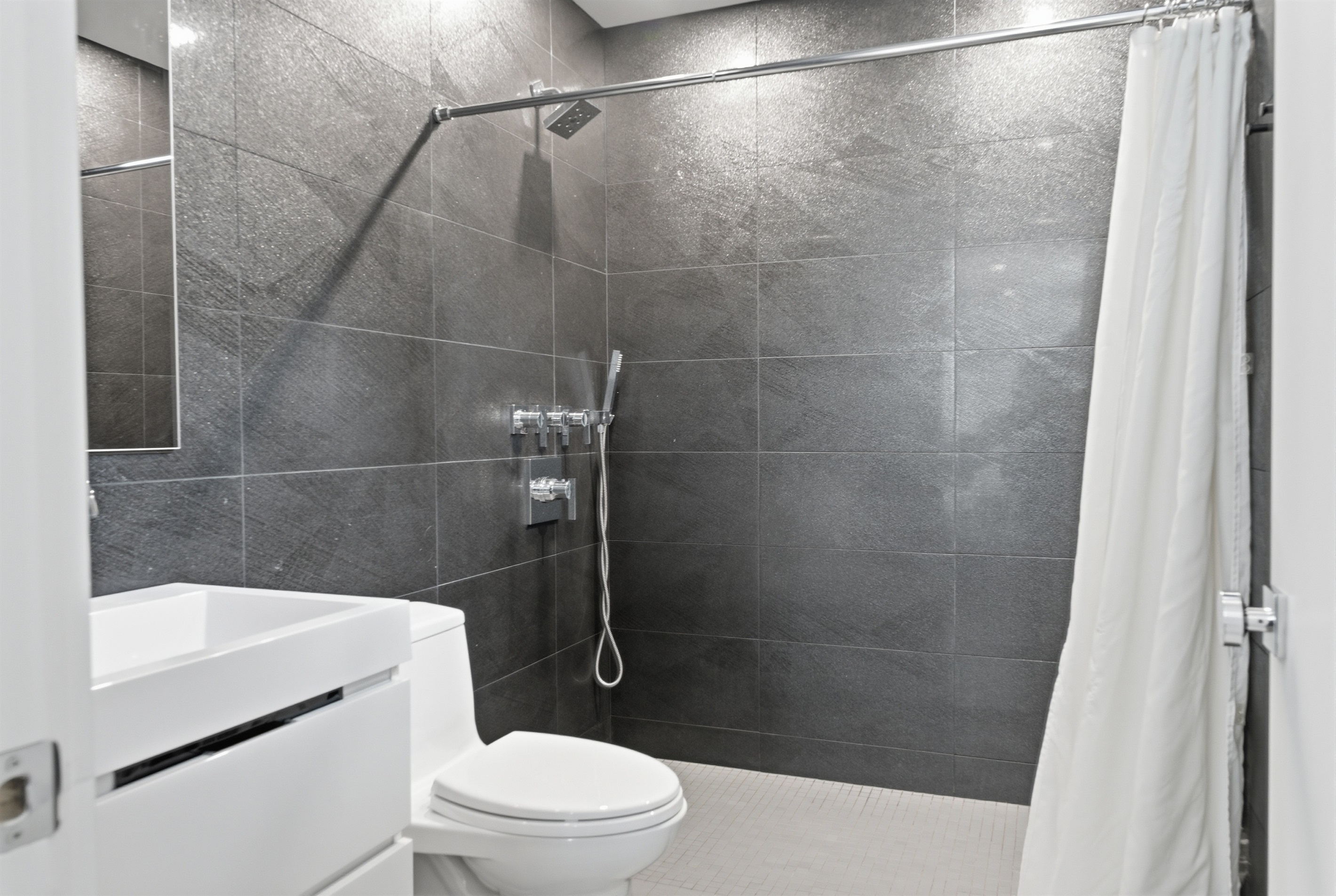 Master Suite - Bath - Black Tile - Walk in Shower