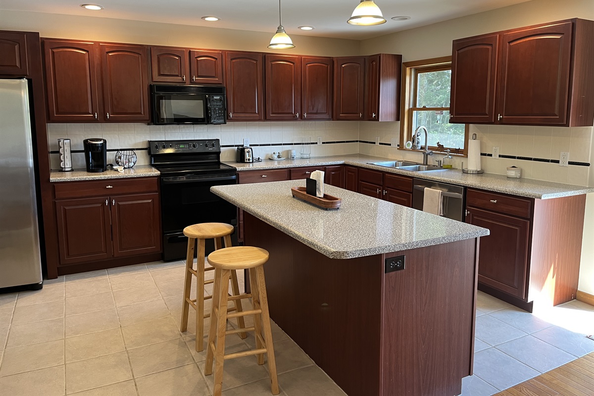Bright and modern kitchen