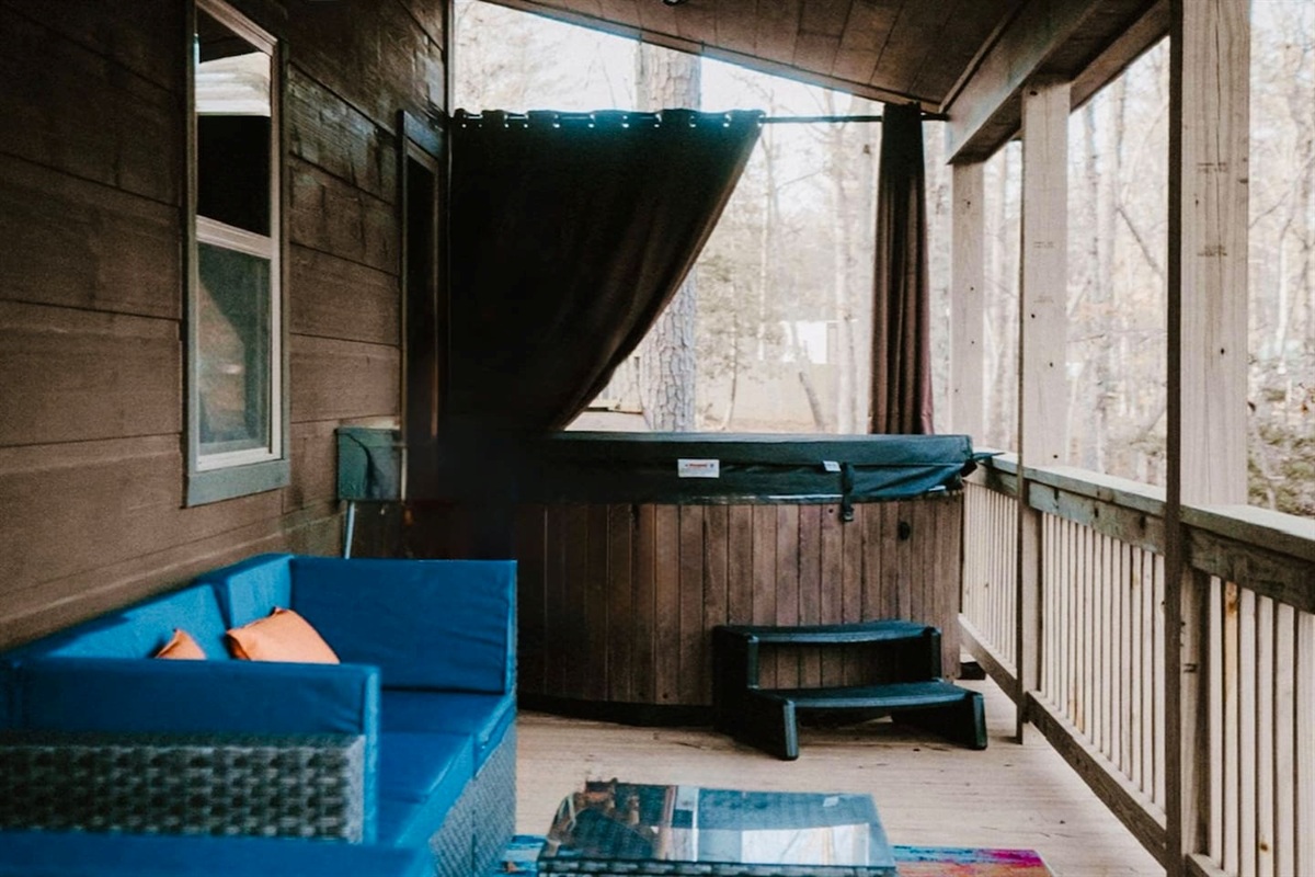 Hot tub on private deck, enjoy the woods and recharge.