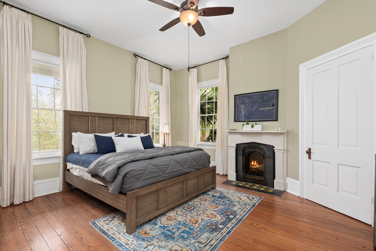 9ad662821bb6448c909ba85f73656e59 Large | Beachhouse | Texas | TX | Vacation Homes | Galveston | Crystal Beach | Kokomo | Breezy Days | Beachfront Elegance | Sunrise Serenity | Southern Sands Property Management, LLC