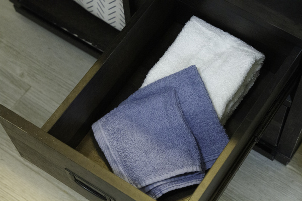 Towels in the master bathroom