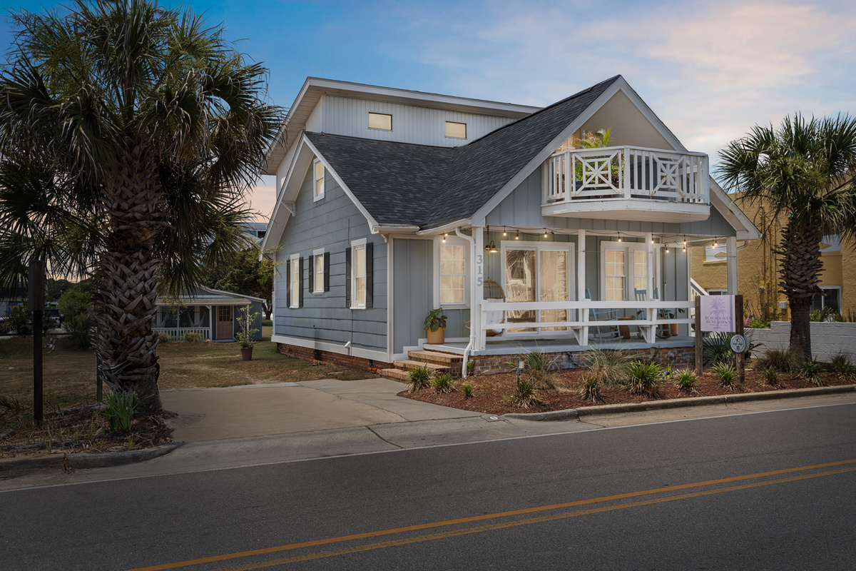 Welcome to Beach Haven Bungalows!