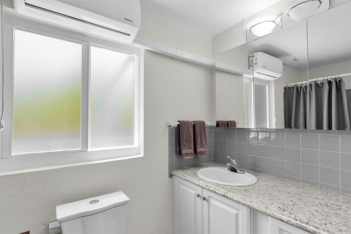 Primary ensuite bathroom