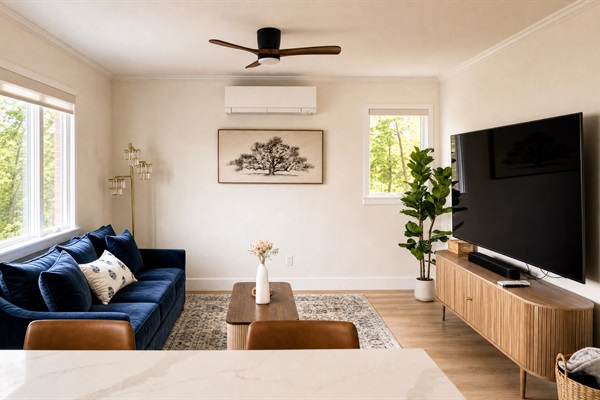 River Suite on Washington — Living Room