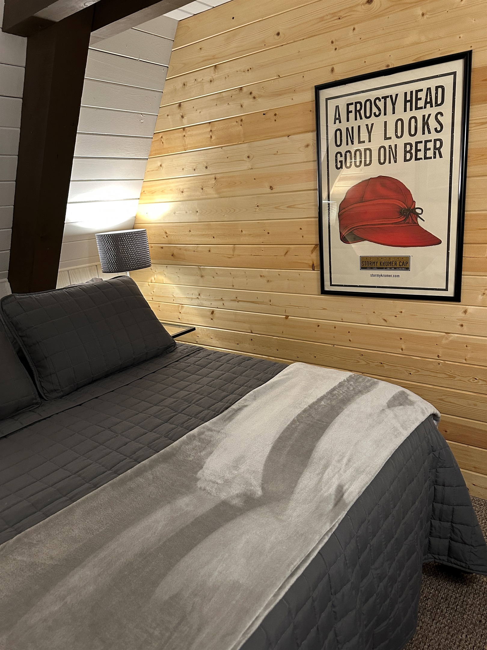 1st Floor - Queen Bedroom 2