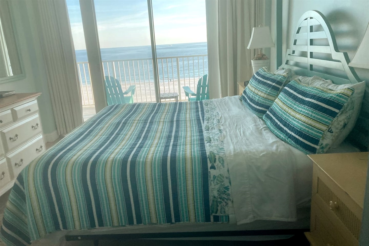 Master bedroom with full Gulf view that you can also access private balcony.  TV in room to relax while not enjoying outside activity.  