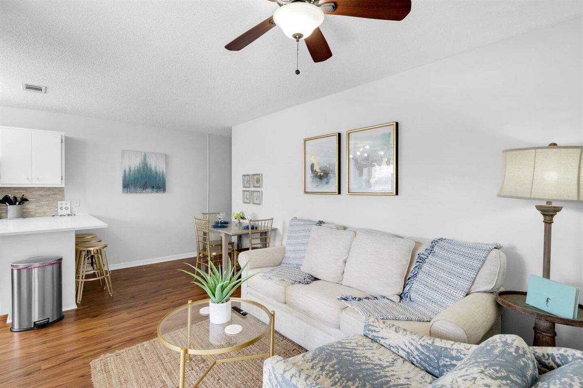 Welcome to Cozy Coastal Retreat at Beachside Villas!