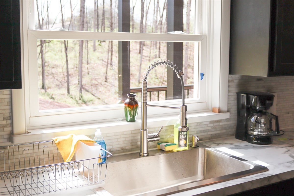 Bright natural light to start your day.