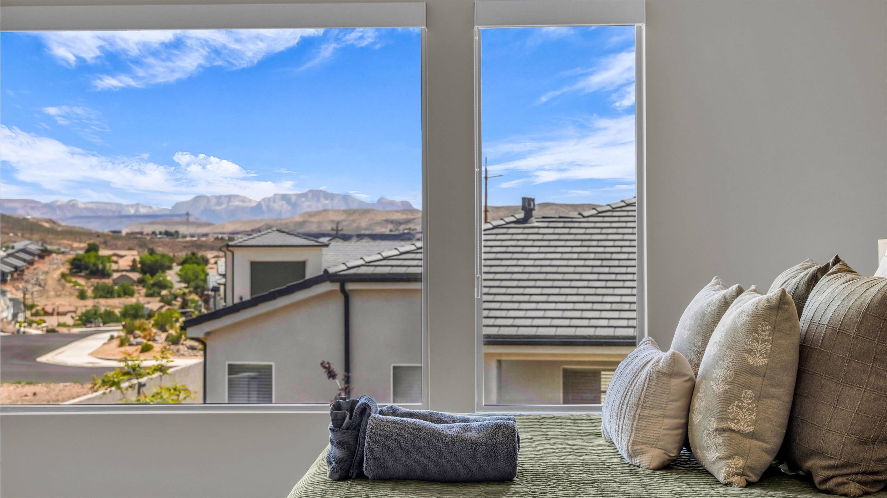 Mountain Vistas Right from Your Pillow