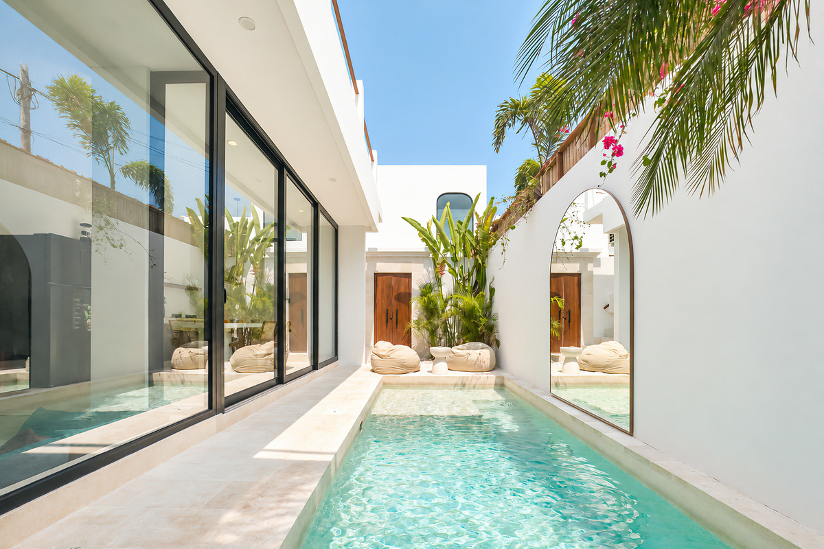 Pool area