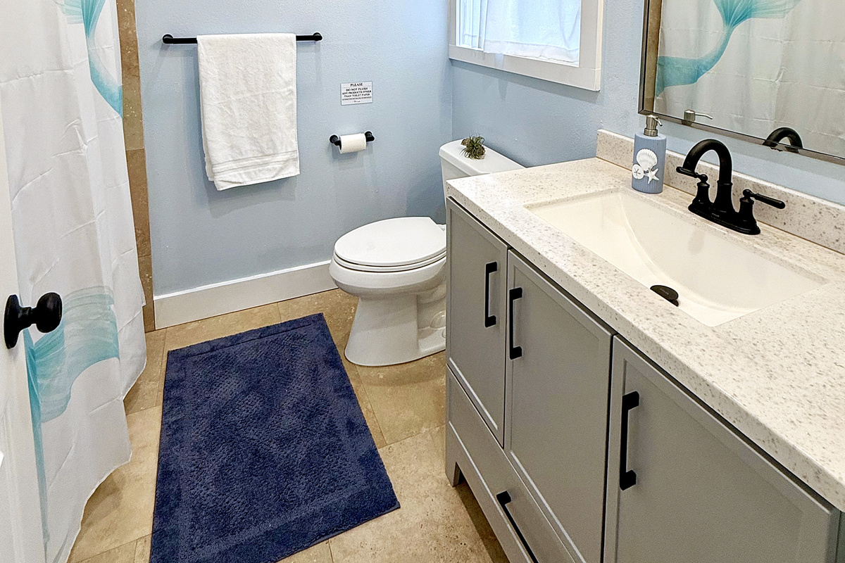 Full Bathroom 2 of 2 | Representative Interior. Finishes, decor, and furniture, vary by unit.