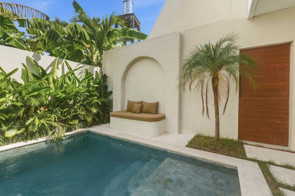 Pool area