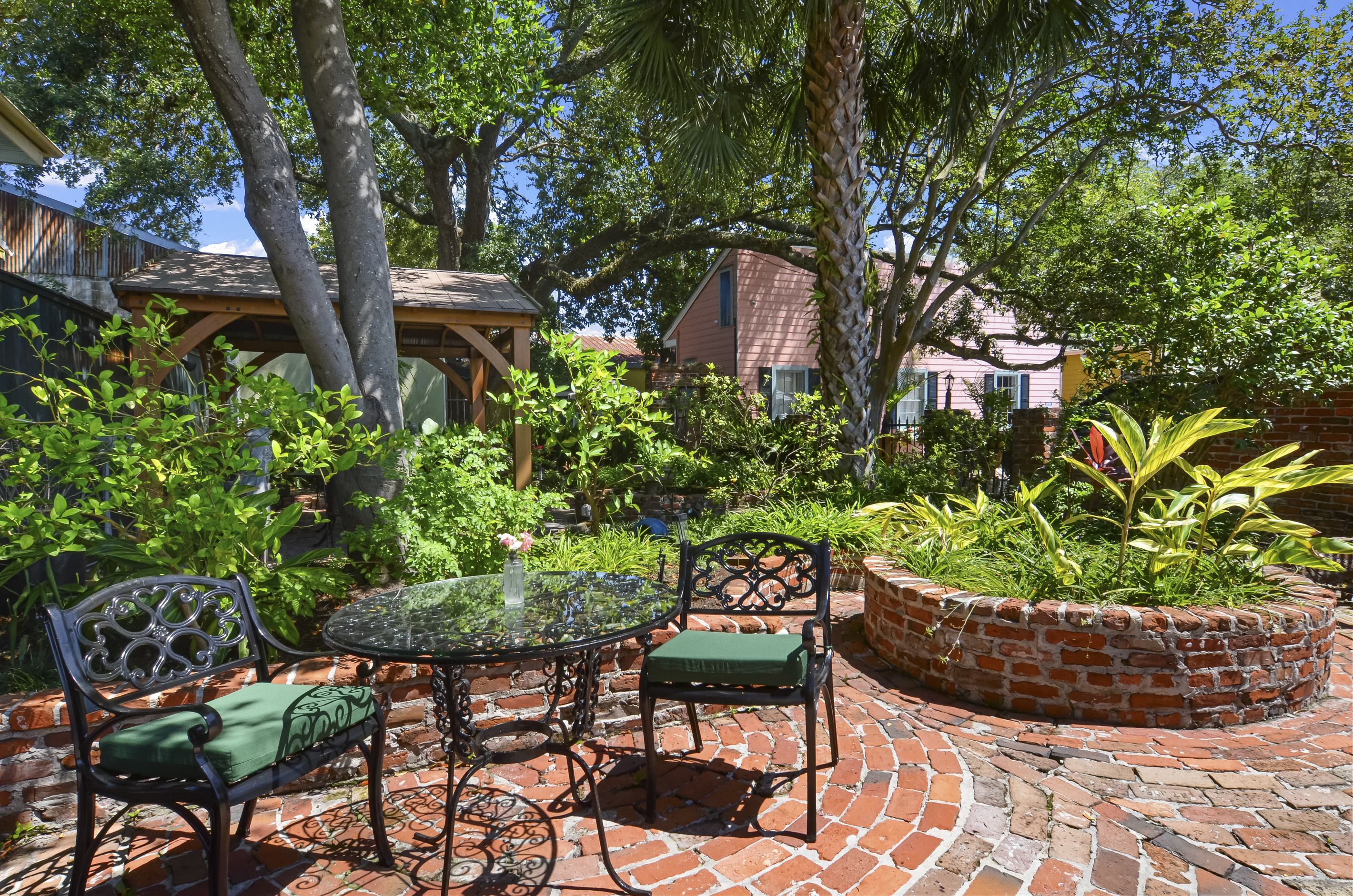 Landscaped Courtyard with Seating