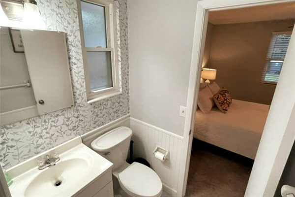 1/2 bath connected to Bedroom #1