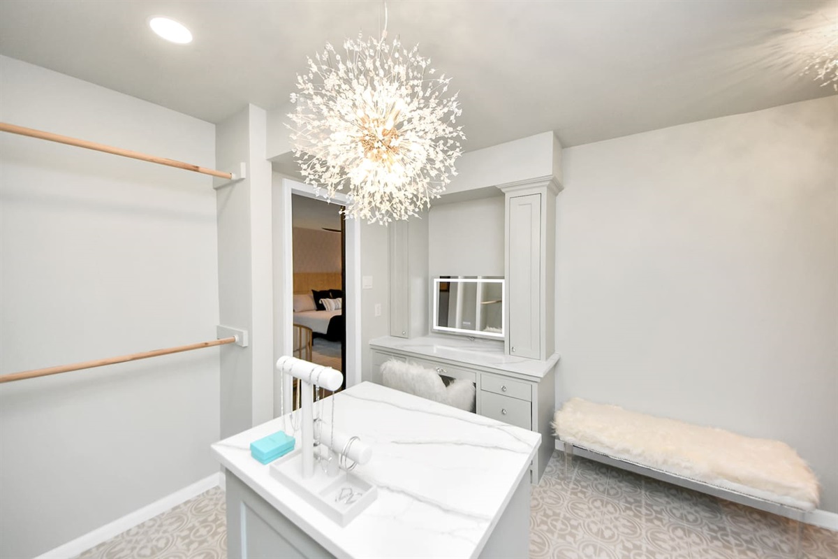 Make-up vanity with blue tooth mirror.