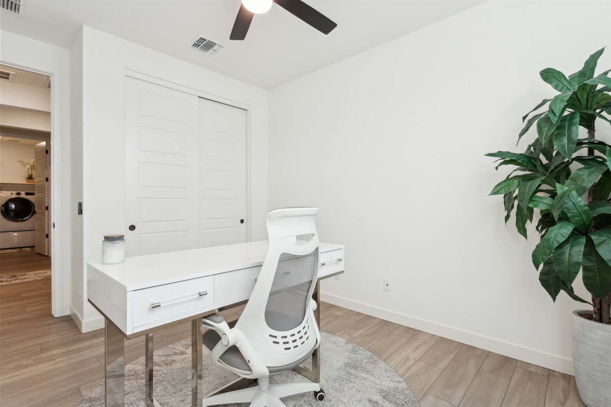 Running Deer Getaway | 3 Bed + Office • 2 Bath — Running Deer Getaway | 3 Bed + Office • 2 Bath, Surprise, Arizona — photo 21