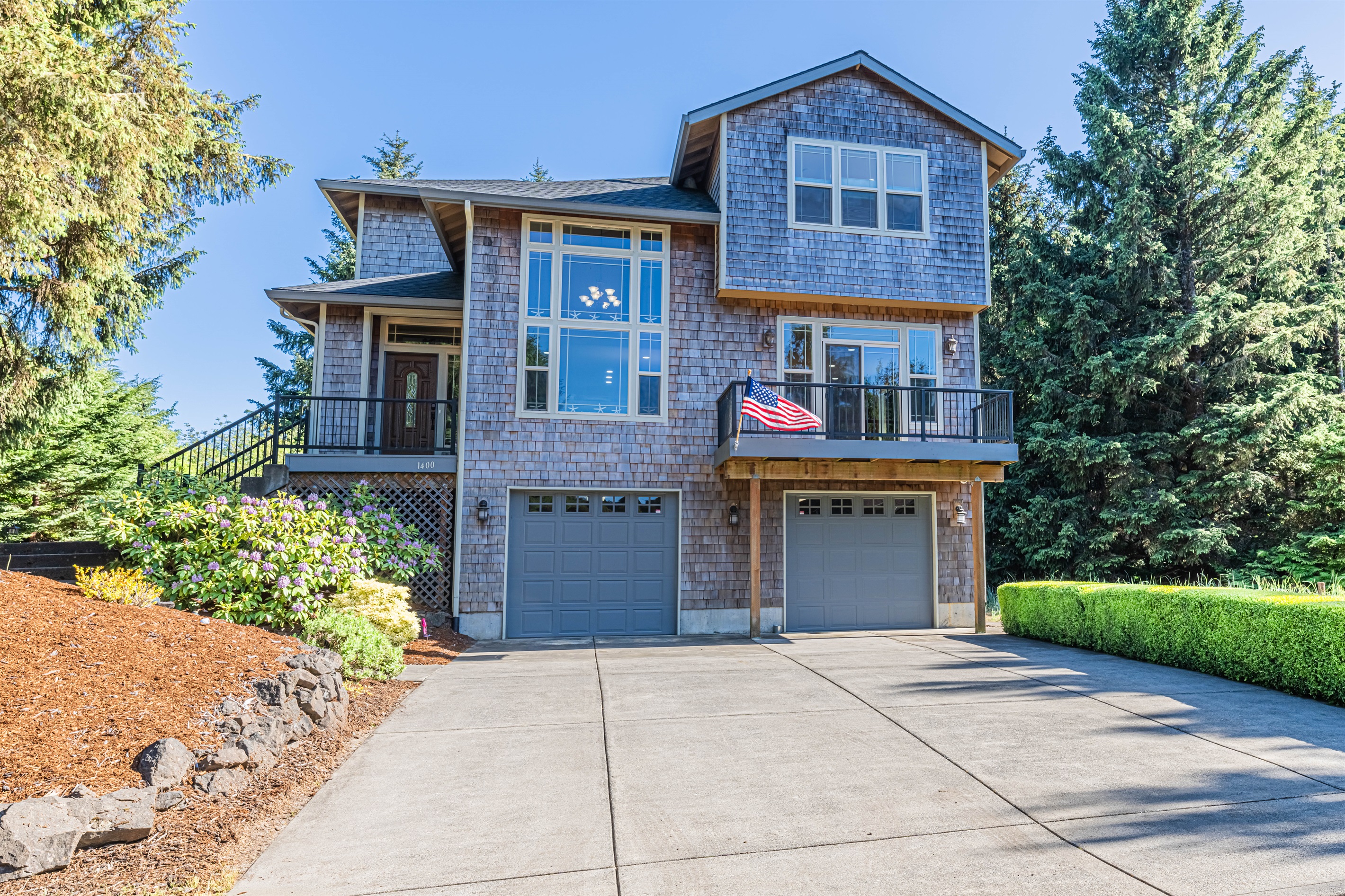 Dune Crest Beach House radiates charm and comfort.