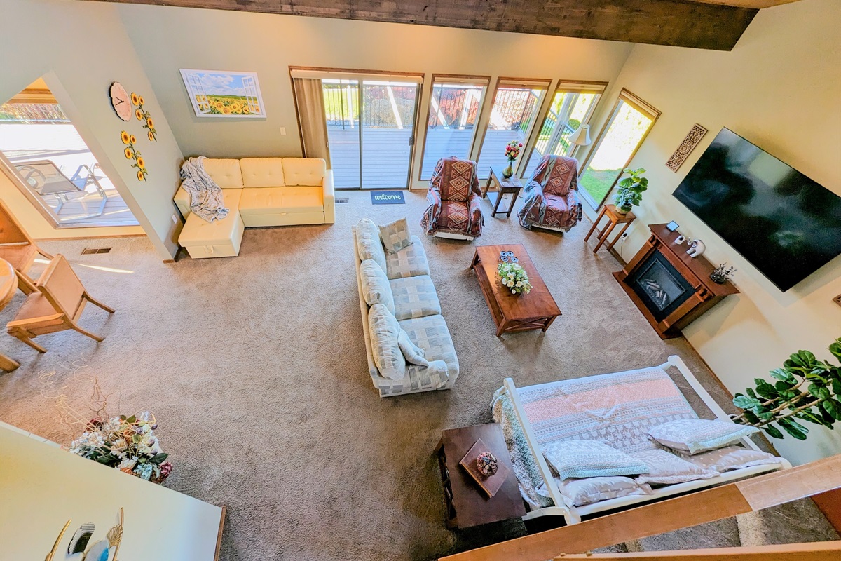 Open and spacious floor plan making this a perfect place to host friends and family.