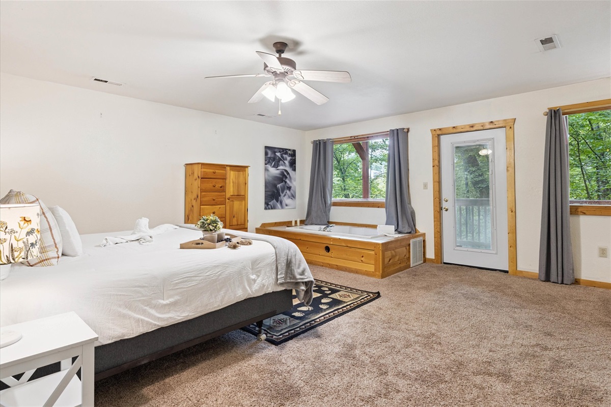 King bedroom with coffee bar and ensuite bathroom