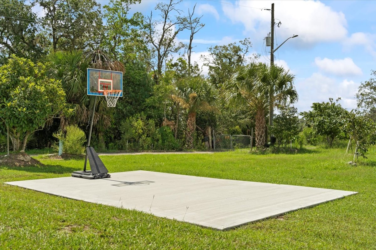 Riverfront Jax Oasis 6