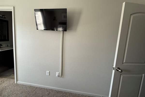 Master bedroom streaming tv