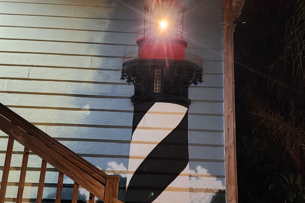 See if you can figure out how to make the lighthouse light up!