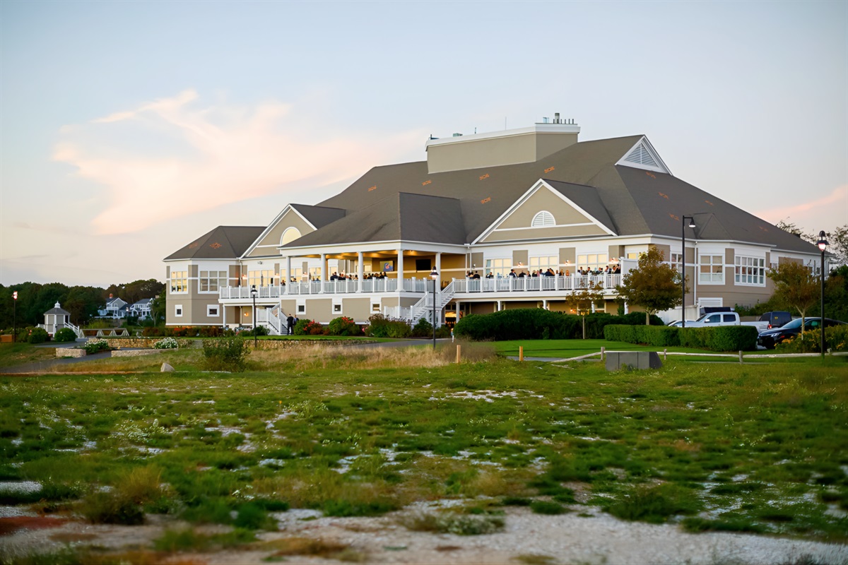 New Seabury Country Club: 17 min away wedding venue