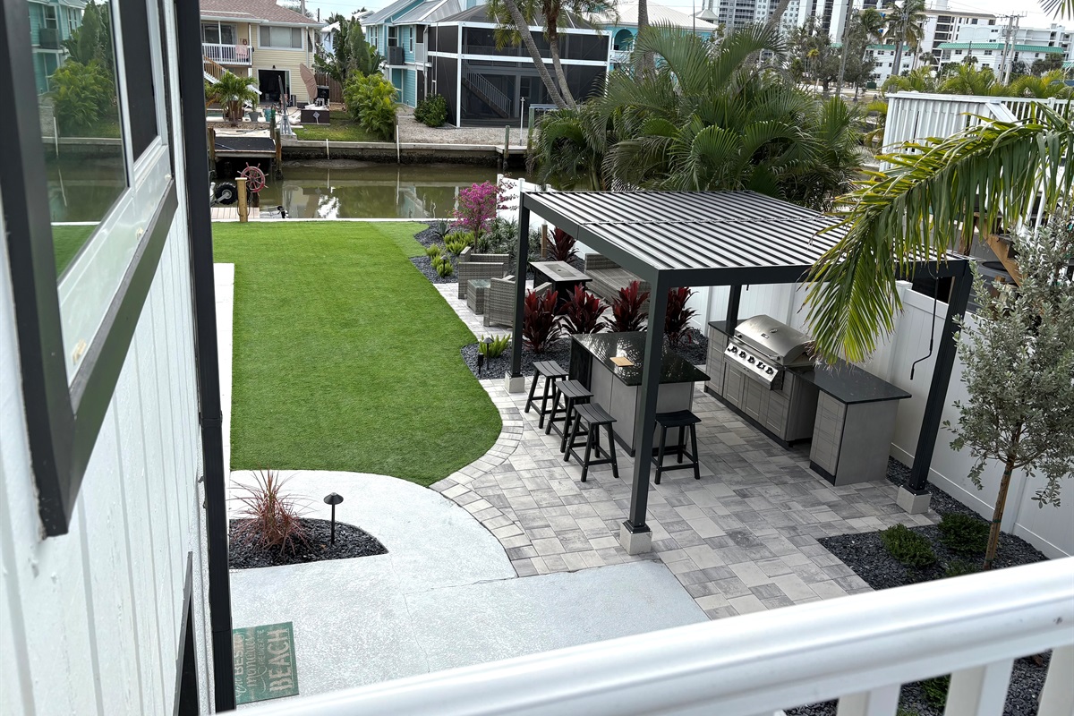 View Down from Upper Unit (Vista)