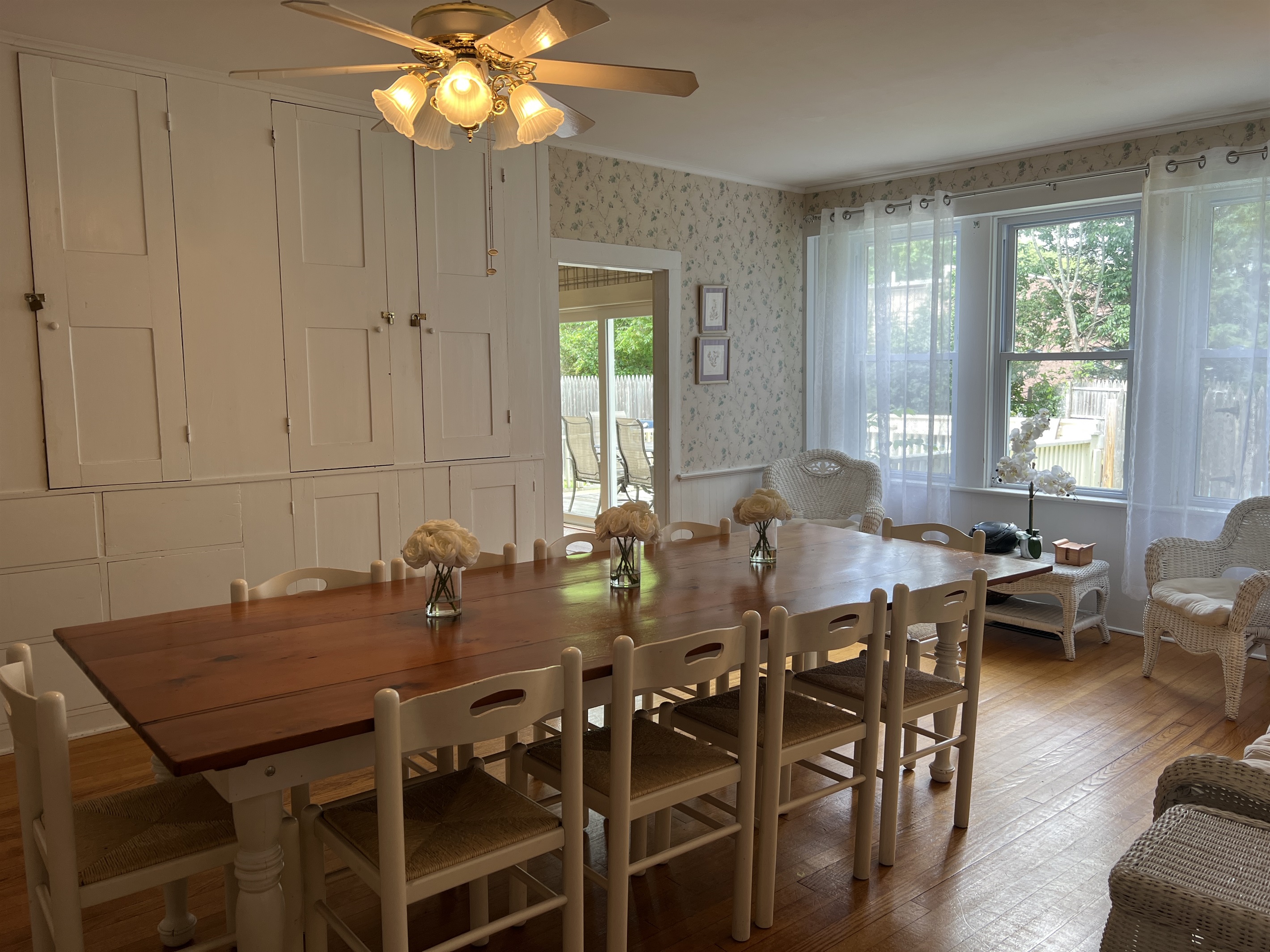 The Federal House dining room