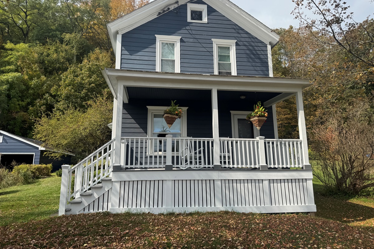 Diamond Dreams Front