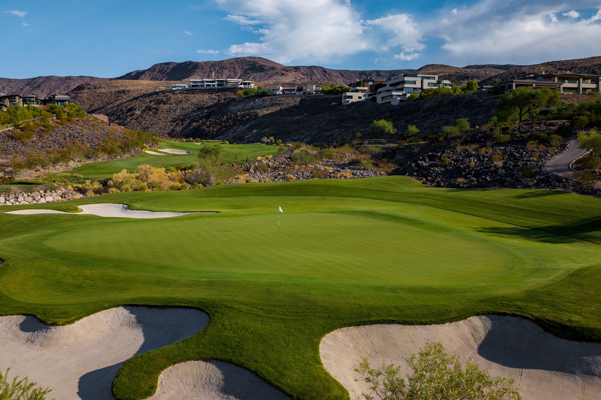 Dragon Ridge Country Club and Golf Course 2 minutes away. Elevated in the McCullough Mountains, with unobstructed views, DragonRidge is a private, Championship 18-hole, par 72 layout course that stretches to 6,975 yards.