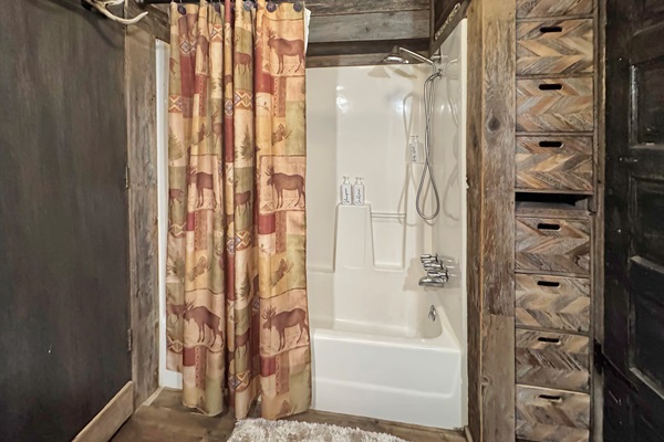 Soak away the day's adventures in your full-size tub - rustic relaxation at its finest.