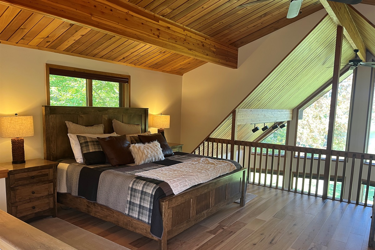 2nd floor King bed with ensuite bath