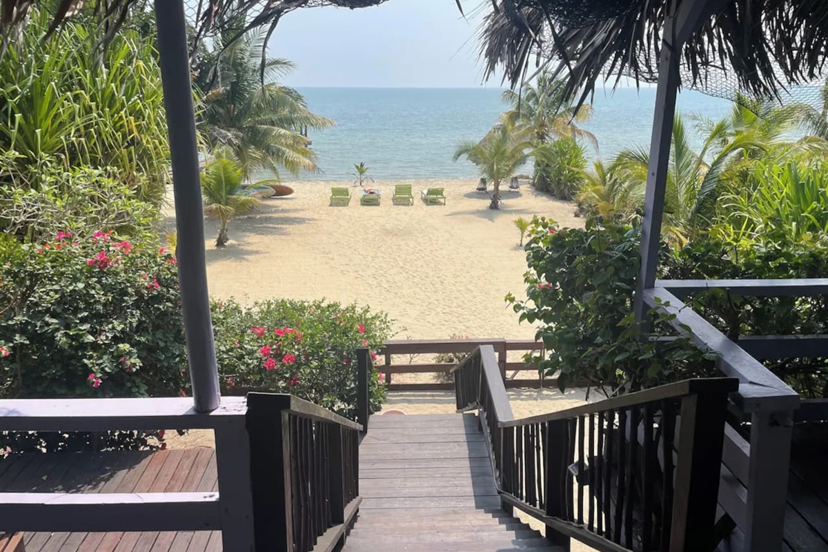 Stairs from the balcony down to the beach.