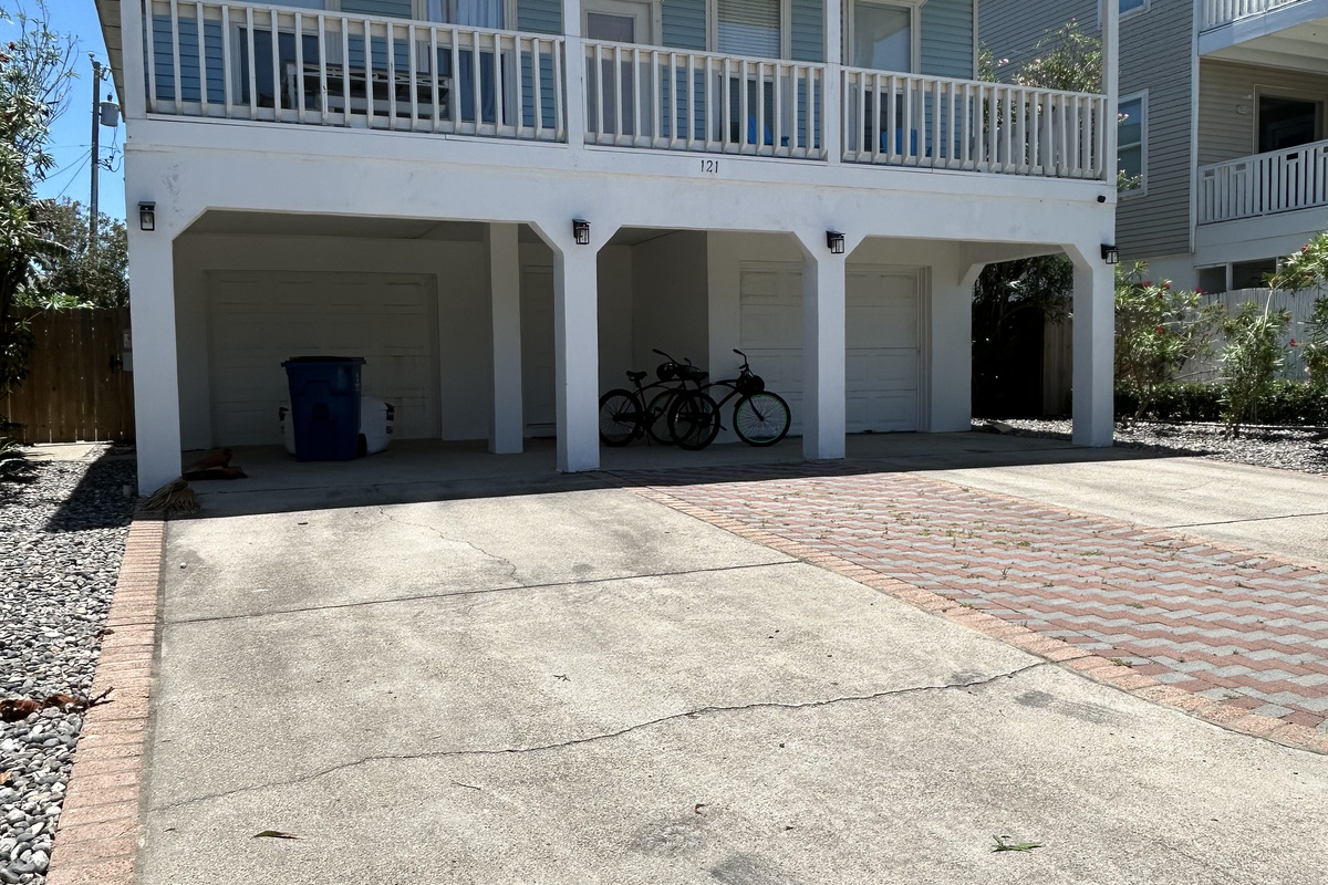 Your Private South Padre Island Retreat – Walk to the Beach, Relax by the Pool, and Make Lasting Memories.