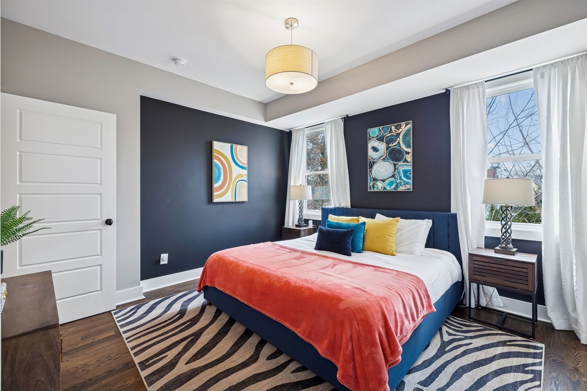- Sink into layers of soft textures and calming hues that invite you to unwind - Statement art, natural light, and cloud like bedding create the coziest retreat - Whether it&rsquo;s a quick nap or deep sleep, this bed delivers serious comfort