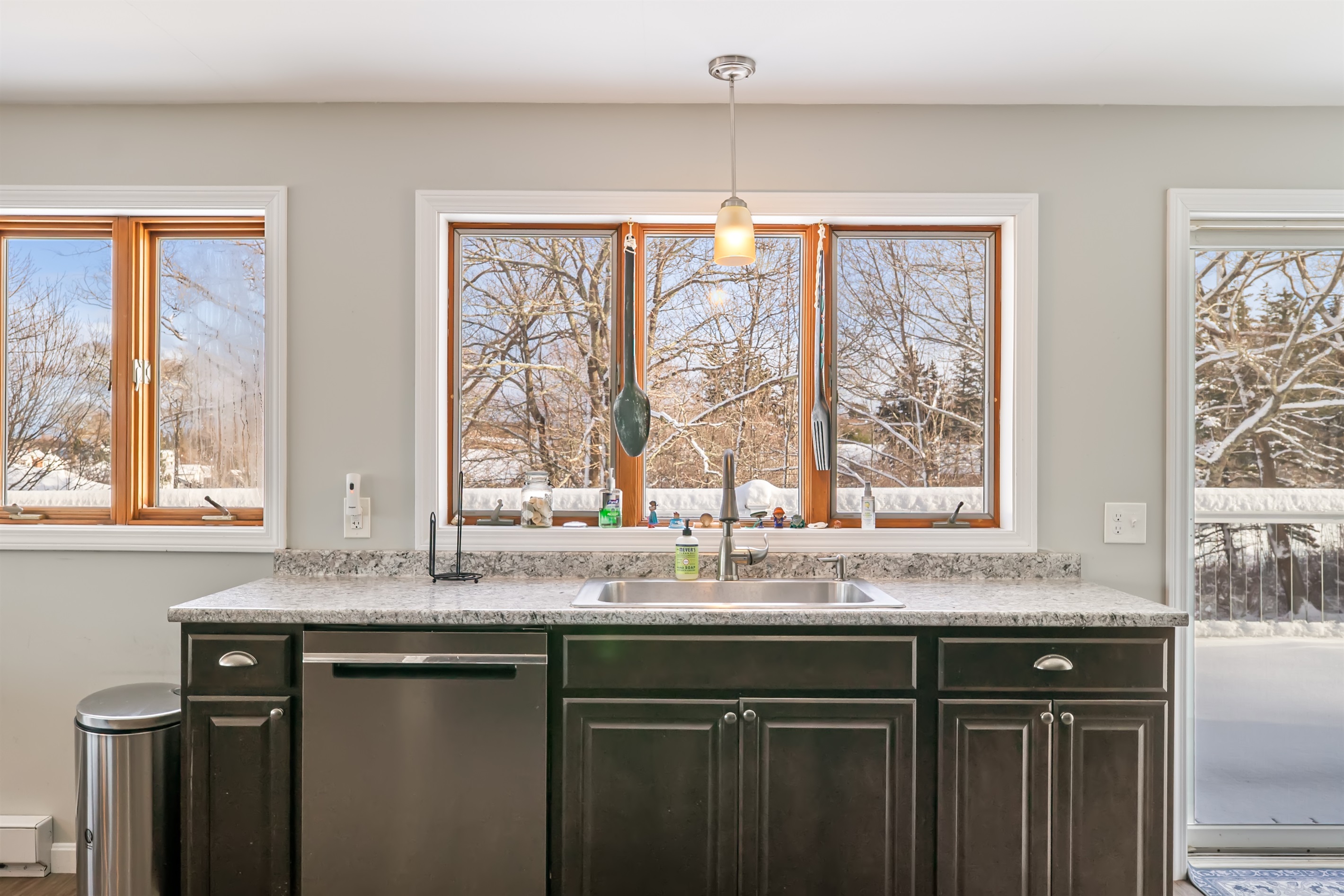 Kitchen - Dishwasher