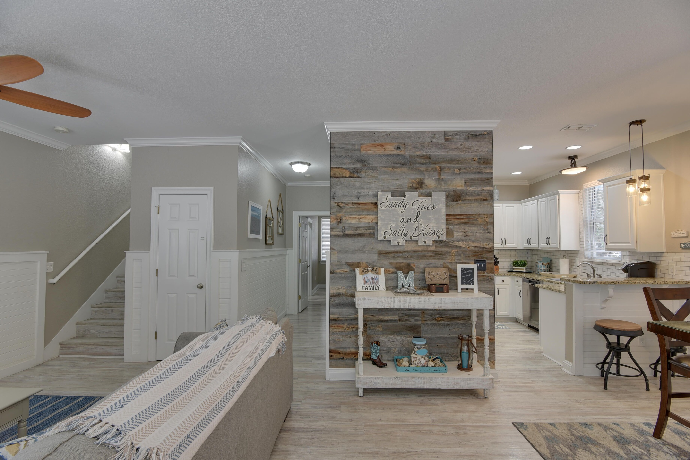 Entrance from the front door