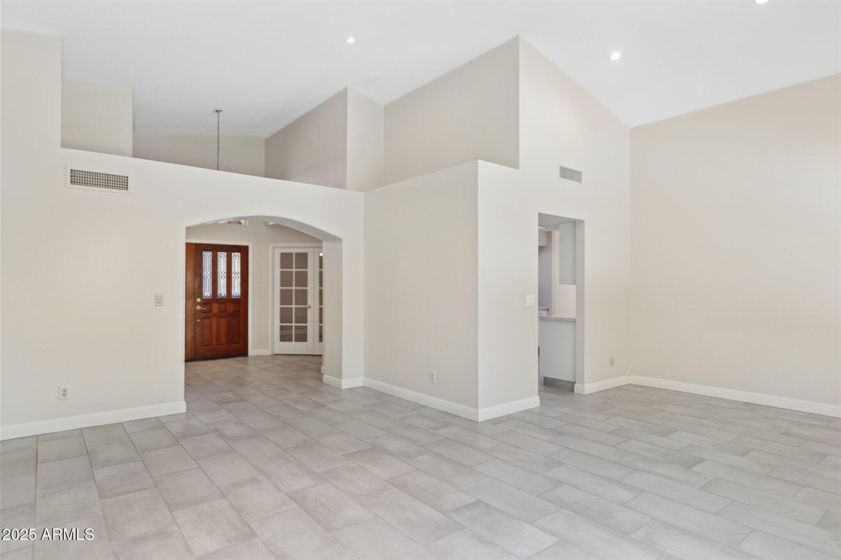 New Furniture in Soon: Large Family Room w/Area Rug + Dining Room