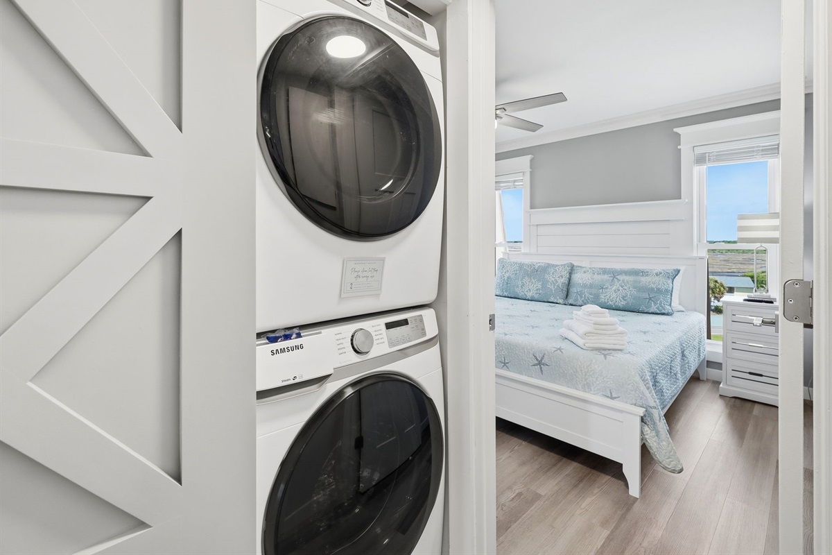 Convenient in-unit washer and dryer for easy extended stays