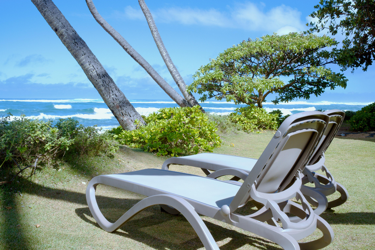 Lawn chairs for your relaxation
