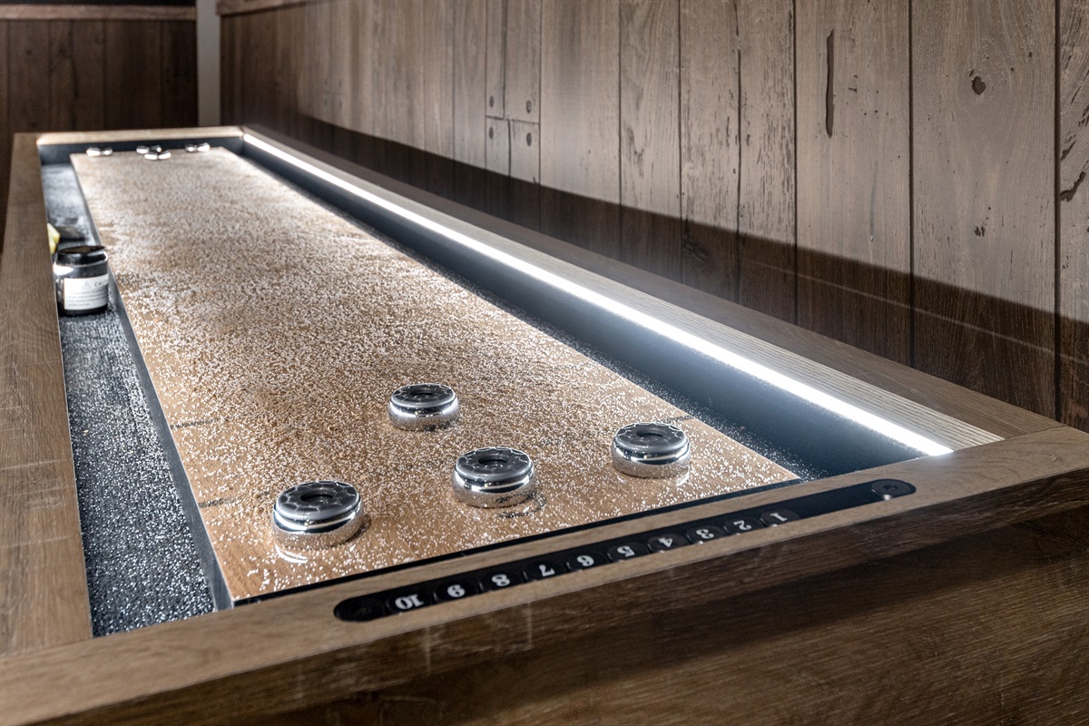 Let the shuffle battles begin! Whether you're playing for bragging rights or bedtime chores, this sleek shuffleboard table brings the fun—no experience required. 🥌💥