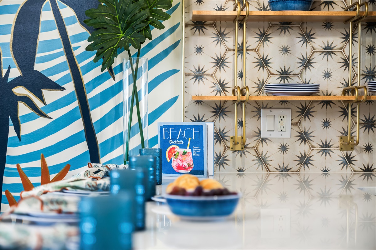 Coastal details in the kitchen.