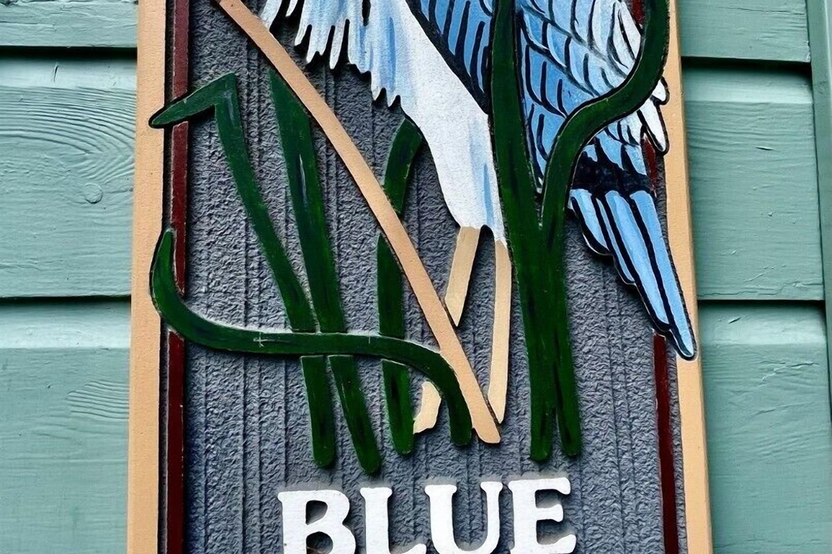 You more than likely will spot the resident Blue Heron the cottage was named after, as well as other wildlife such as osprey, otter, trout, and the occasional bald eagle