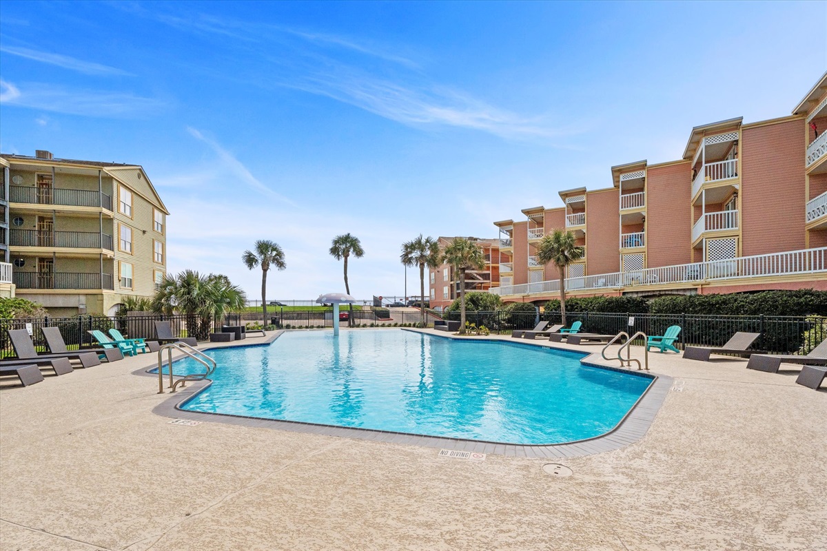 9cbddf9b2c9f47dea4b79d9c894dcb6f Large | Beachhouse | Texas | TX | Vacation Homes | Galveston | Crystal Beach | Kokomo | Breezy Days | Beachfront Elegance | Sunrise Serenity | Southern Sands Property Management, LLC