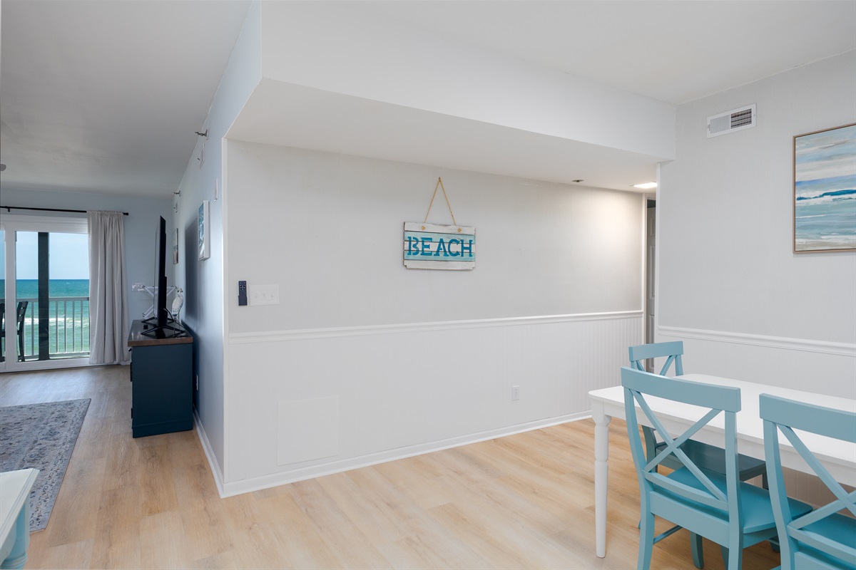 Coastal decor in every corner!